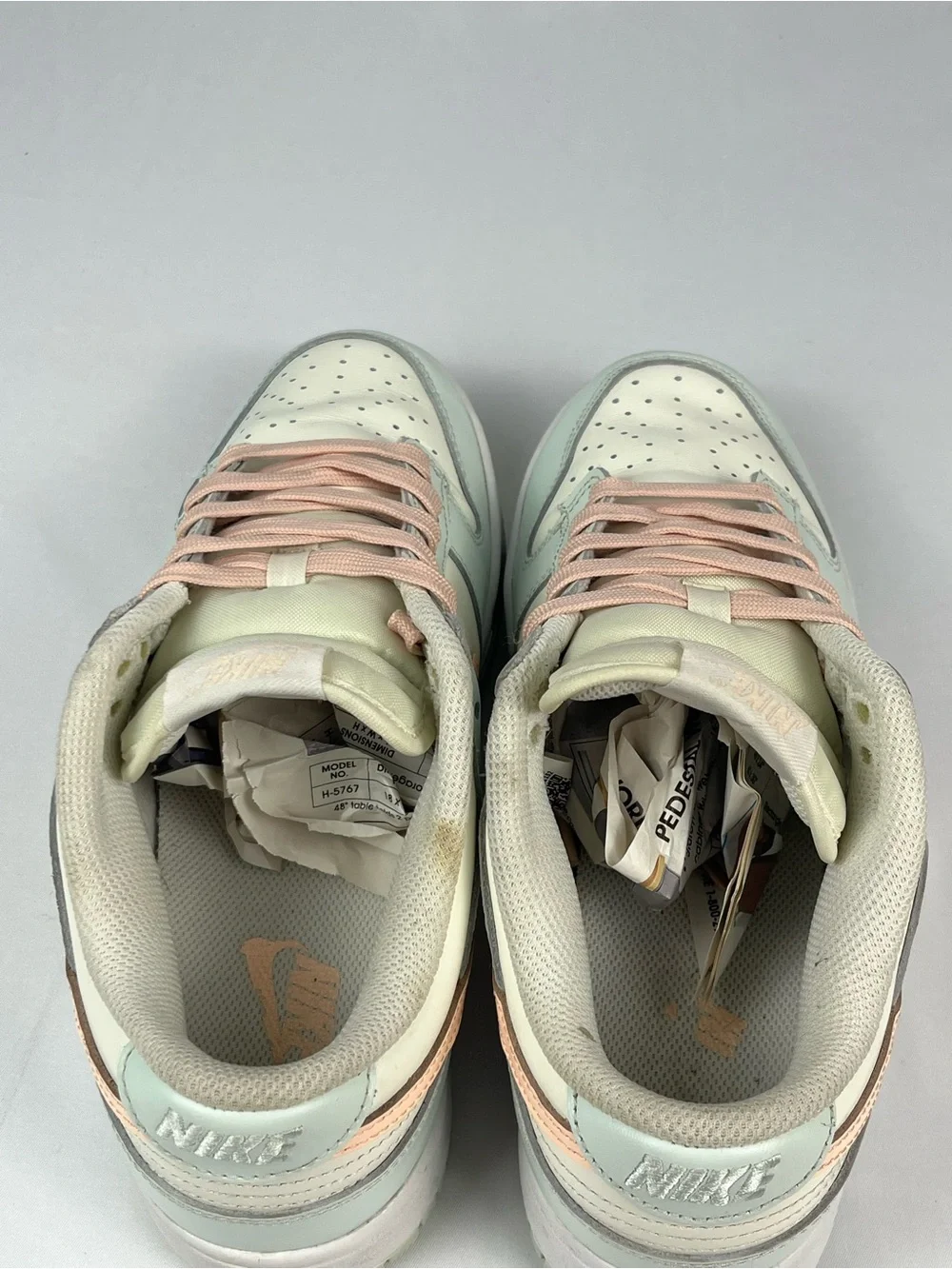 Nike Dunk Low Barely Green Crimson Tint Women’s Size 8 / EU 39 DD1503-104